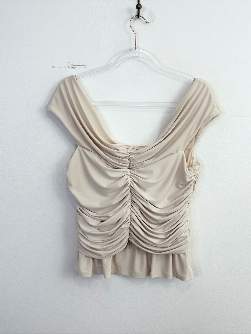 Express Off The Shoulder Ruched Peplum Top XL NWT Ivory - Picture 5 of 6